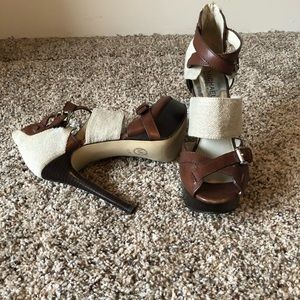Michael Kors 6.5M heeled sandals